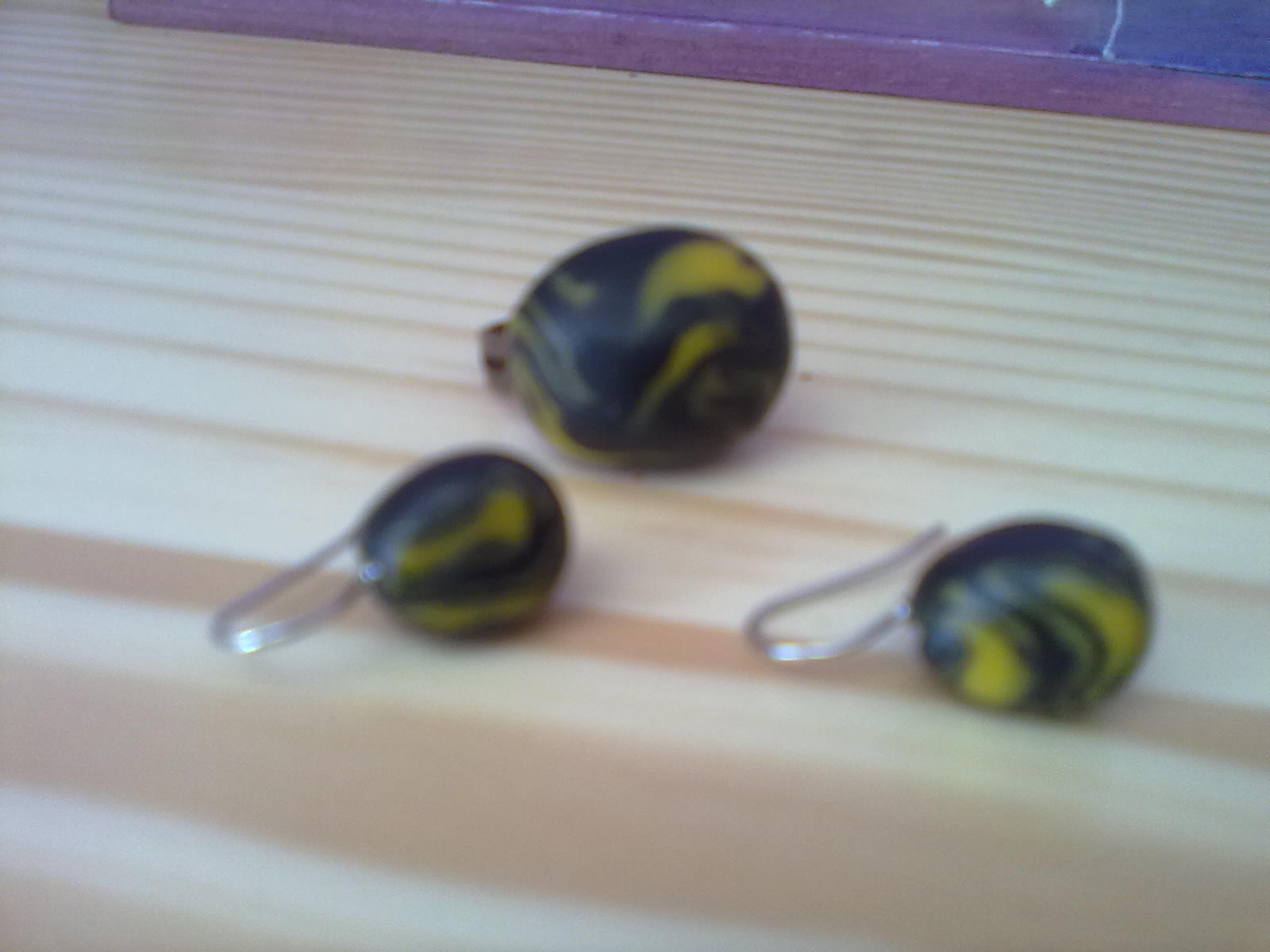 29102010878.jpg